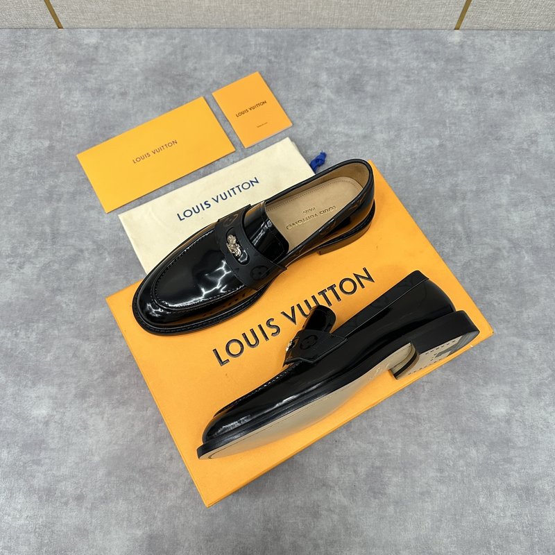LV Saint Germain 로퍼 세련된 구두 001-280574