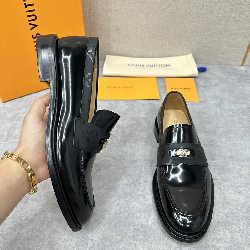 LV Saint Germain 로퍼 세련된 구두 001-280574