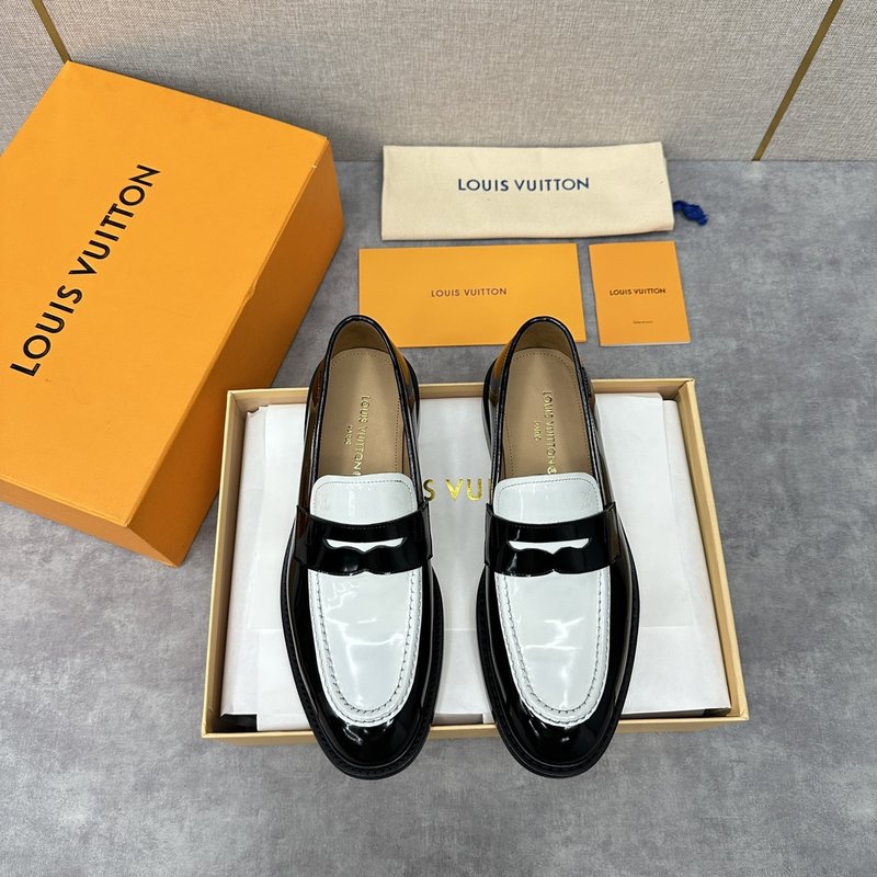 LV SAINT GERMAIN 로퍼 001-280579