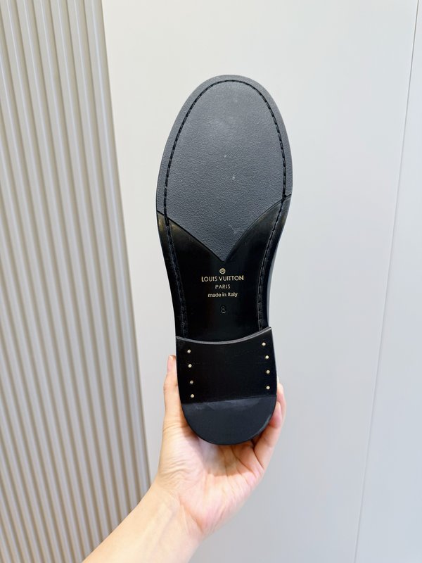 LV 메이저 핸드메이드 로퍼 진피 대 001-280585