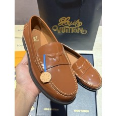 루이비통 2026 신형 스웨이드 로퍼 001-280607