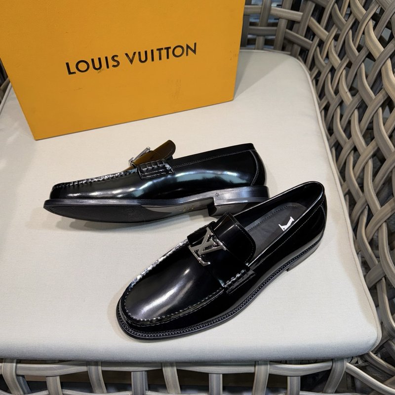 Louis Major 클래식 소가죽 구두 001-280634