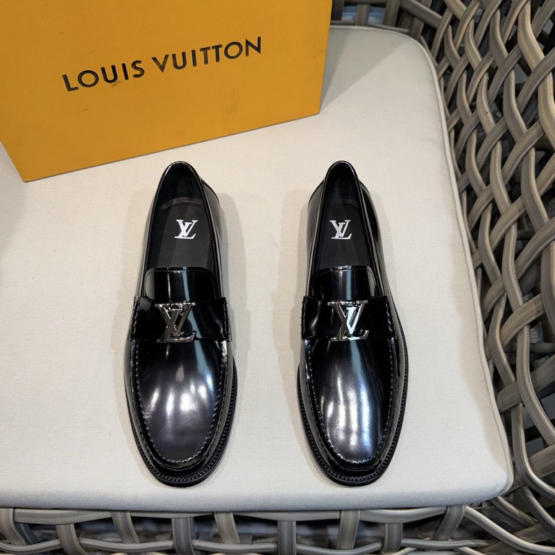 Louis Major 클래식 소가죽 구두 001-280634