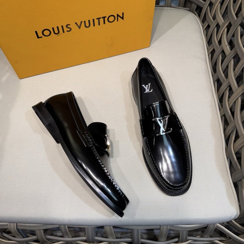 Louis Major 클래식 소가죽 구두 001-280634