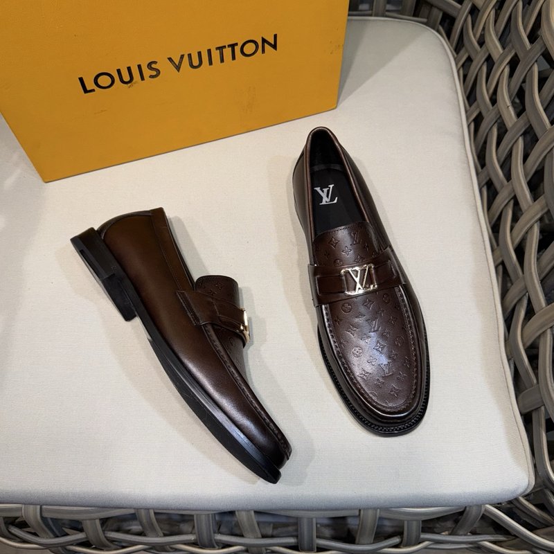 Louis Major 클래식 광택 가죽 구두 001-280640