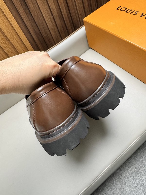 루이비통 수입 소가죽 남성 구두 001-280655