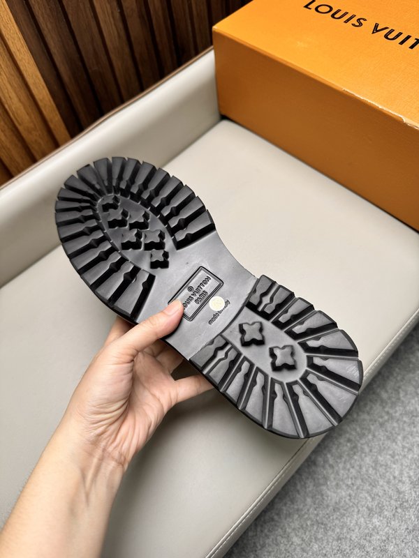 루이비통 남성 구두 001-280656