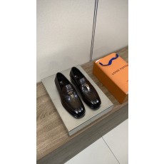 루이비통 남성 비즈니스 캐주얼 구두 001-280666