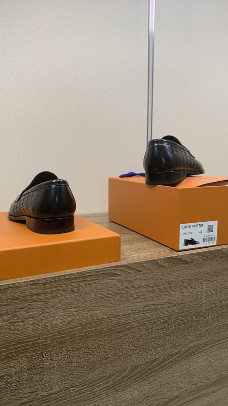 루이비통 남성 비즈니스 캐주얼 가죽 신발 001-280676
