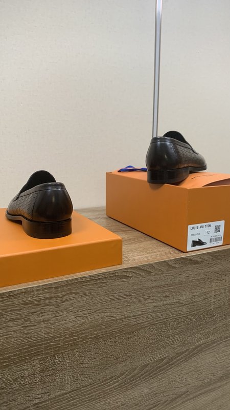 루이비통 남성 비즈니스 캐주얼 가죽 구두 001-280678