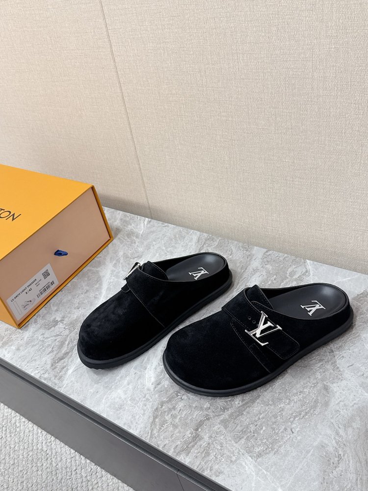 루이비통 스웨이드 뮬 반슬리퍼 001-280717