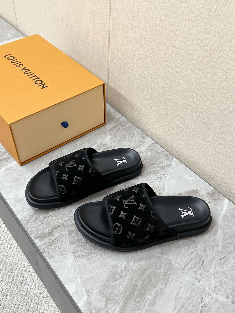루이비통 봄여름 원라인 슬리퍼 001-280724