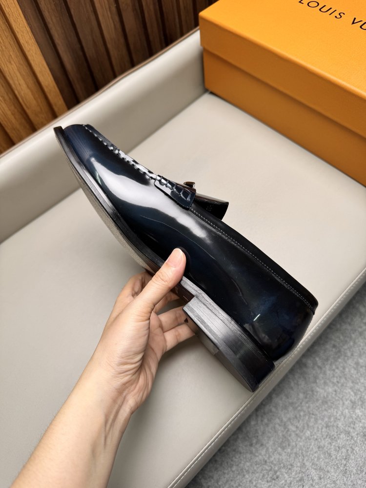 루이비통 비즈니스 가죽 구두 001-280755