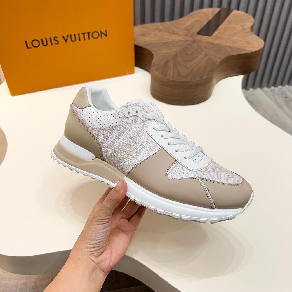 LV Run Away 운동화 001-280767