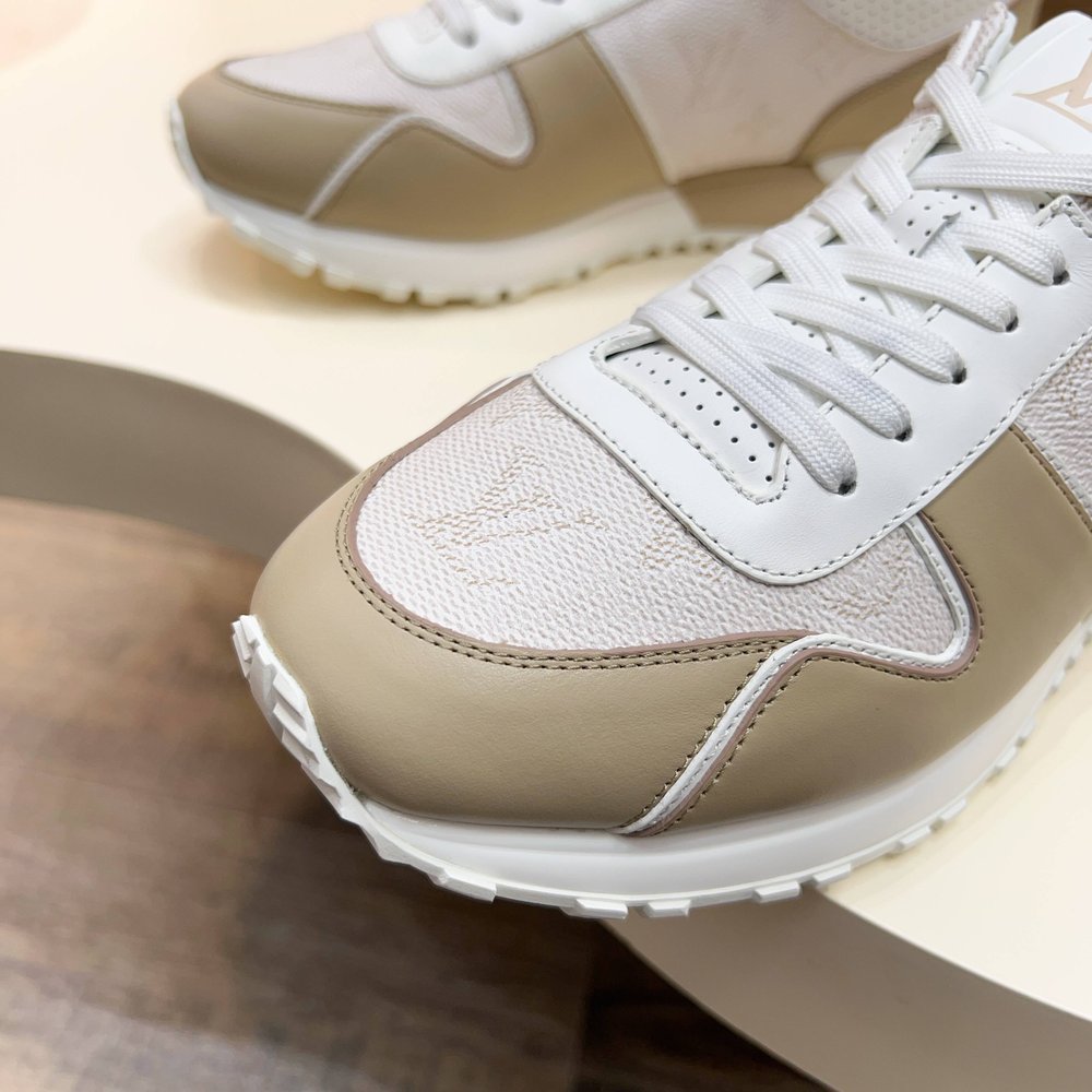 LV Run Away 운동화 001-280767