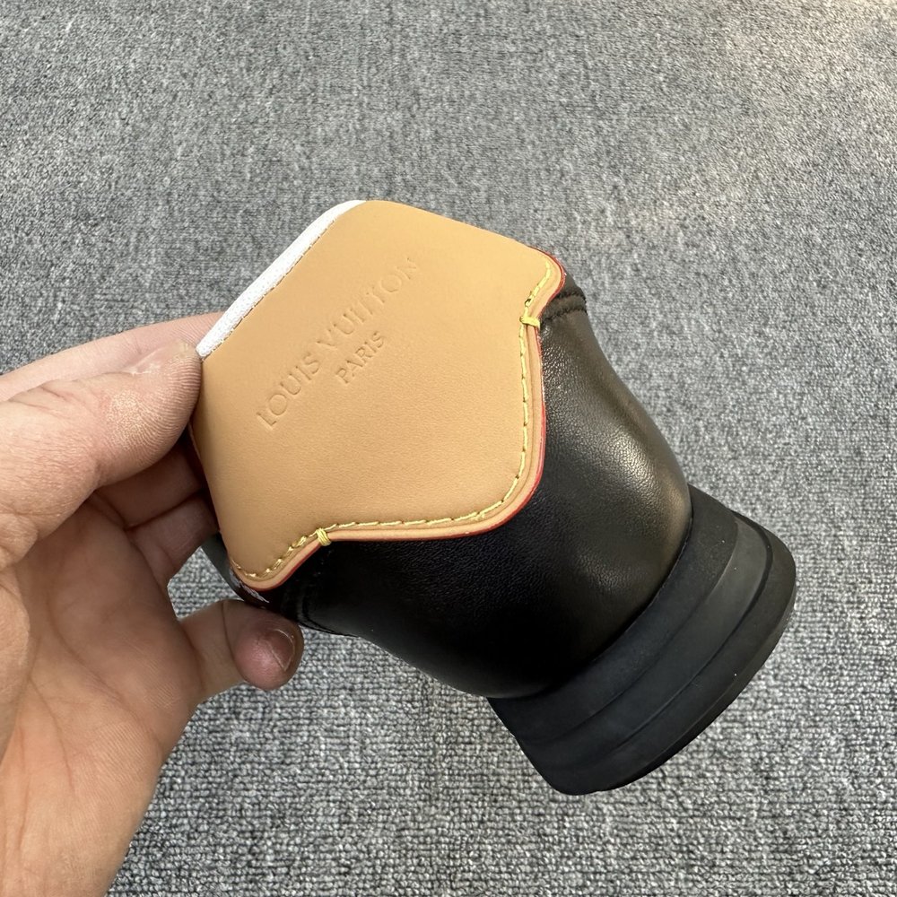 루이비통 버터소프트 운동화 001-280781