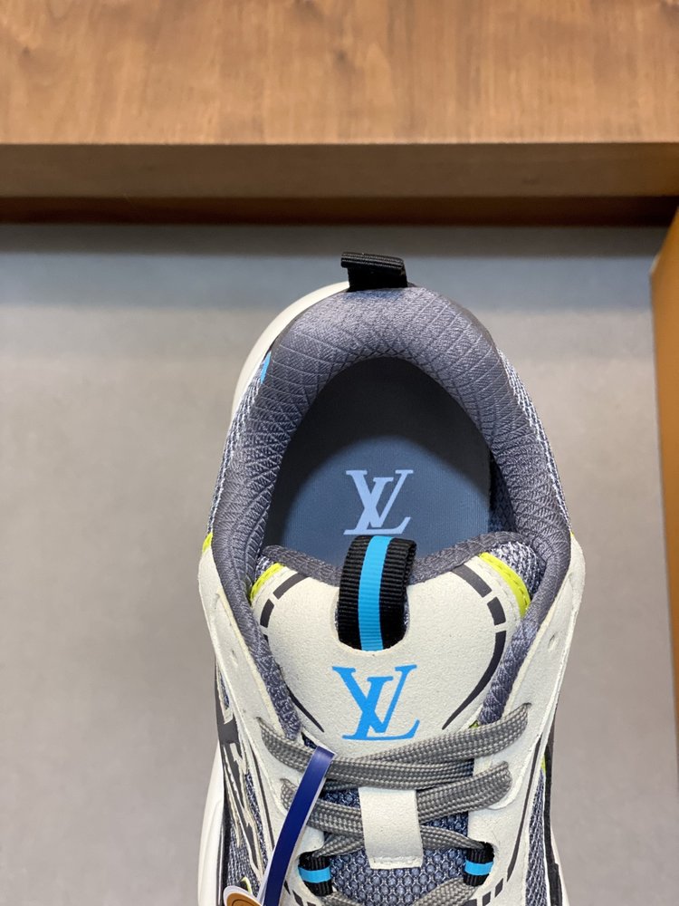 LV 런 운동화 001-280805