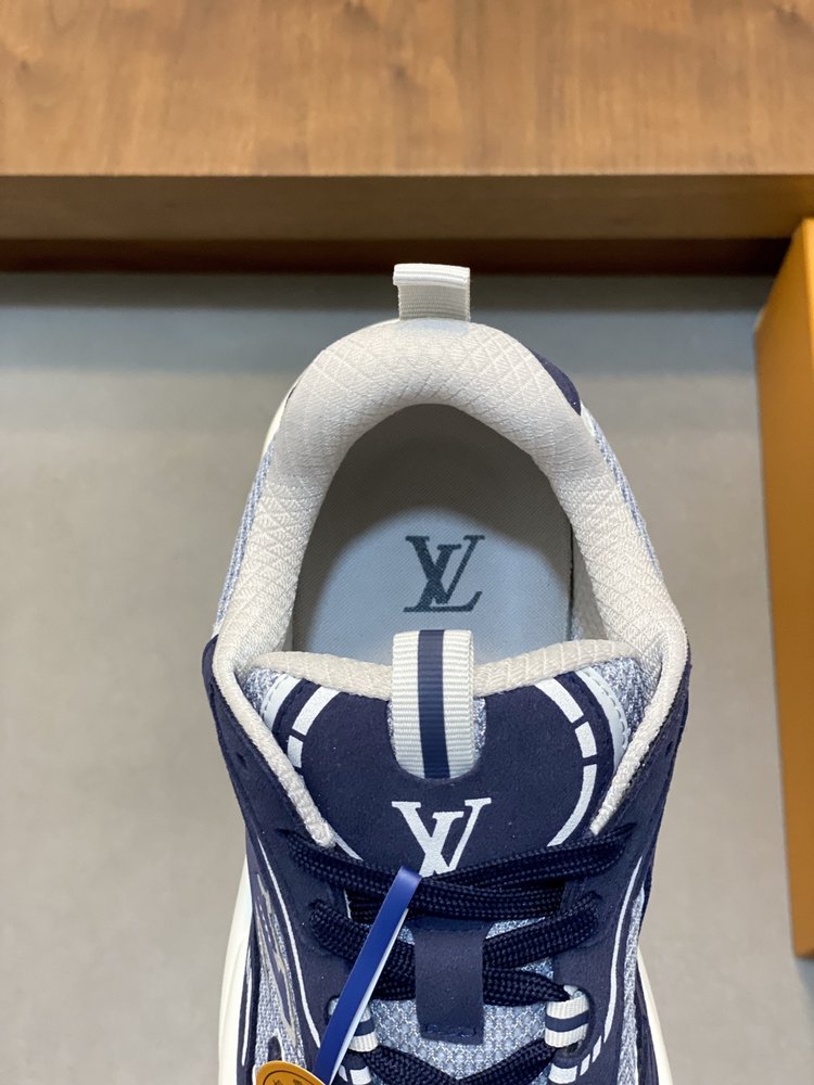 LV Run 2.0 운동화 001-280808