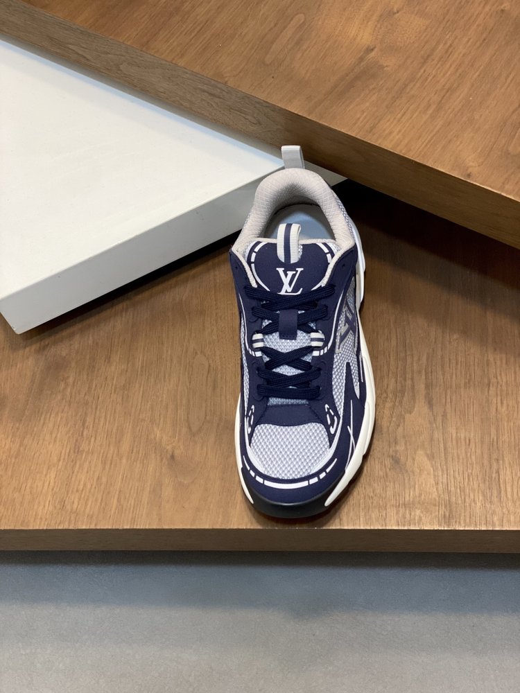 LV Run 2.0 운동화 001-280808