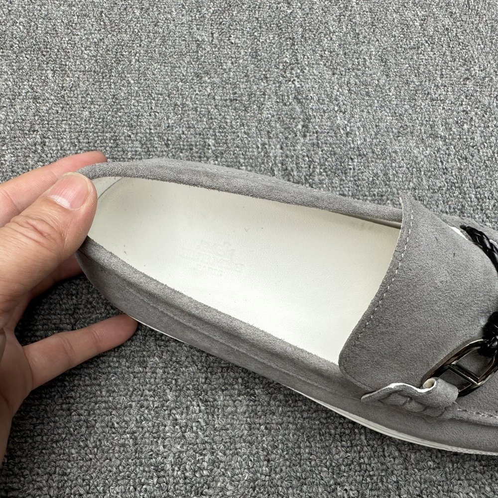 에르메스 남성 스웨이드 로퍼 001-280839