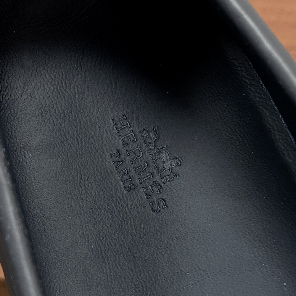 에르메스 남성 가죽 로퍼 001-280846
