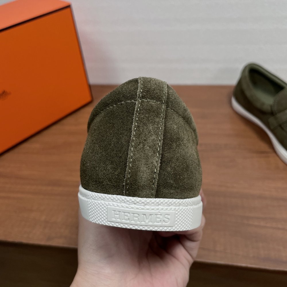 에르메스 남성 스웨이드 로퍼 001-280853