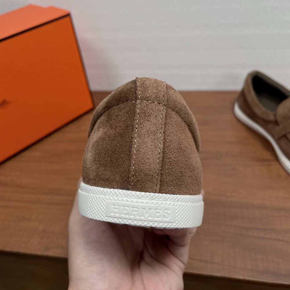 에르메스 남성 스웨이드 로퍼 001-280854