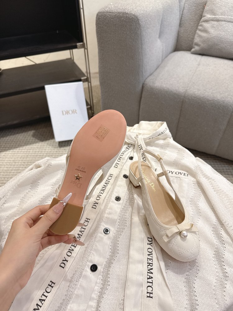 디올 진주 발레리나 슈즈 001-281100