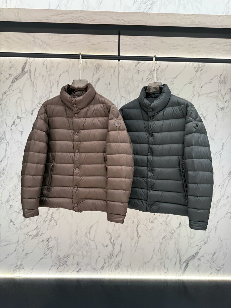 Moncler 프리미엄 다운 자켓 슬림핏 001-281125