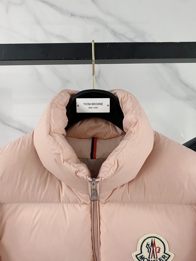 몽클레어 가을겨울 신상 다운재킷 001-281179