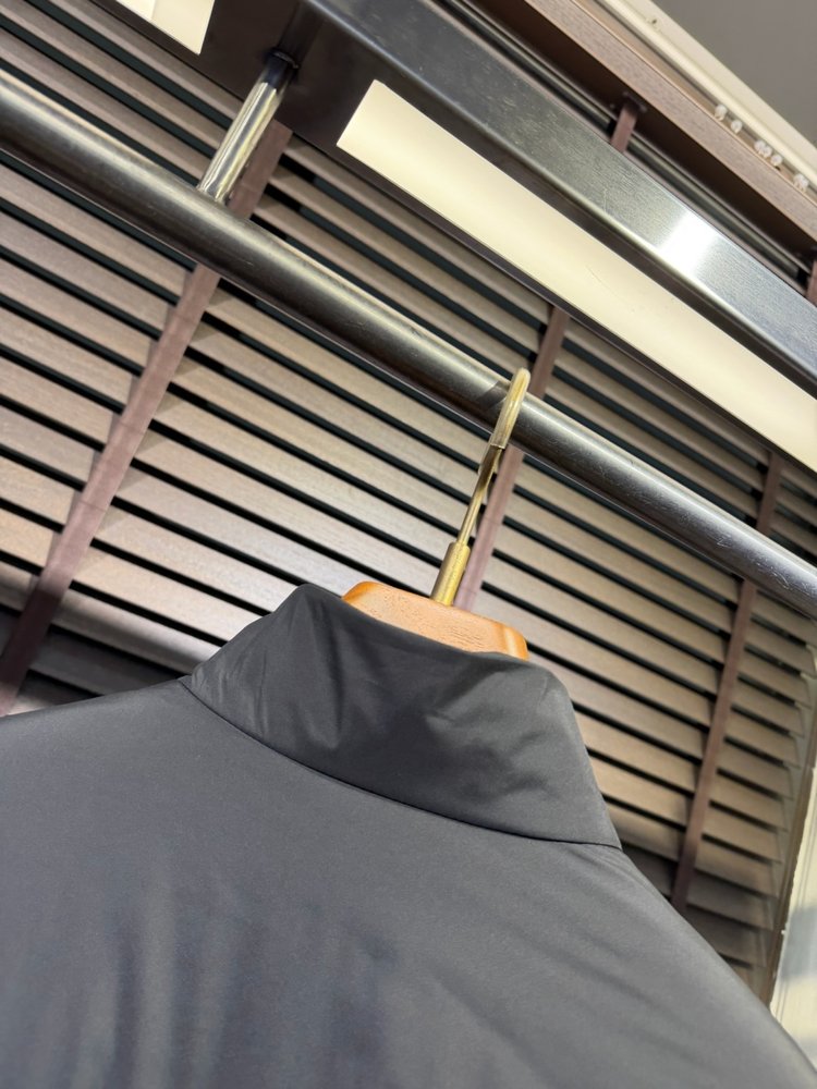 회색 패딩 점퍼 001-281191
