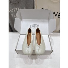 MM6 메종 마르지엘라 하이버전 발레리나 플랫 슈즈 001-281594