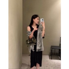 LOEWE 투톤 체크 울 캐시미어 스카프 001-282166