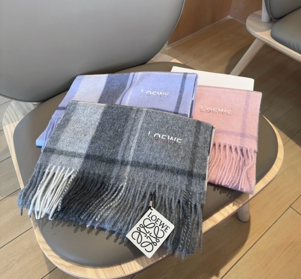 LOEWE 로에웨 양면 머플러 001-282460