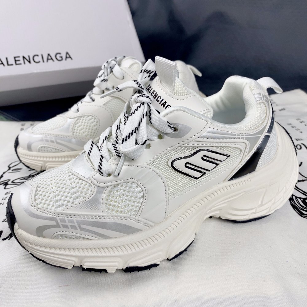 발렌시아가 10XL 아동 운동화 001-283852