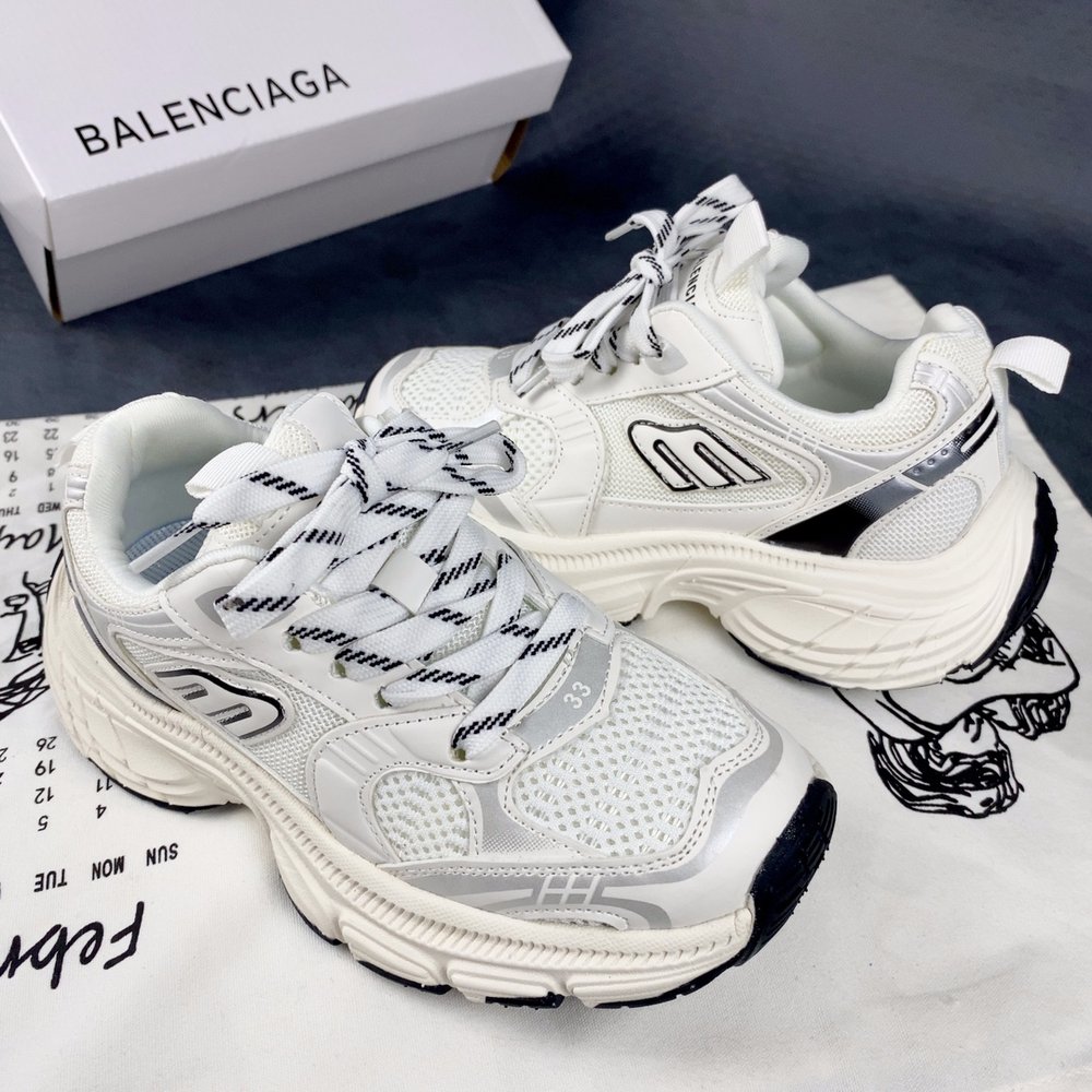 발렌시아가 10XL 아동 운동화 001-283852