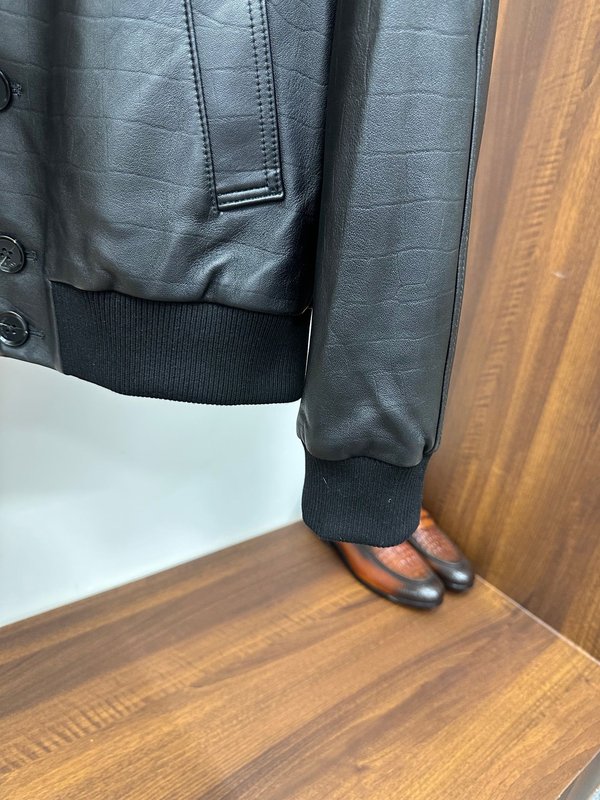 악어무늬 양가죽 워크 자켓 001-284567