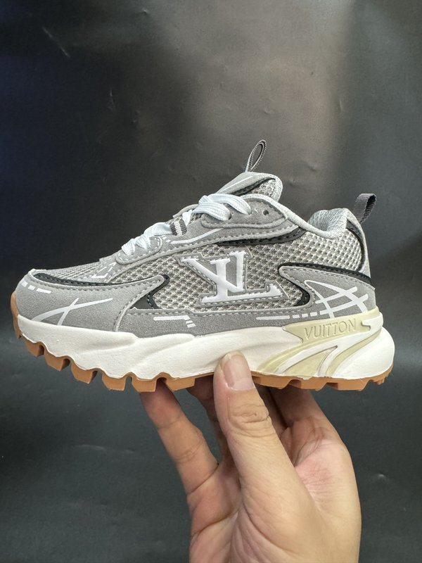 LV 아동 스니커즈 001-284603