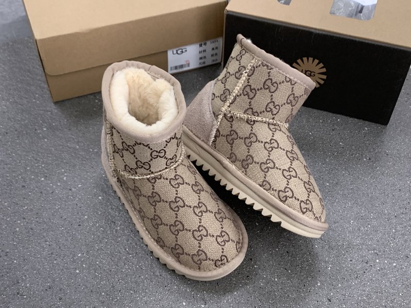 UGG×구찌×LV 트리플 콜라보 아동 눈부츠 001-284615