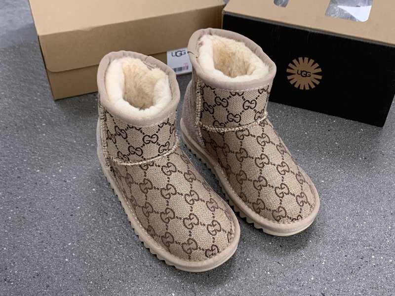 UGG×구찌×LV 트리플 콜라보 아동 눈부츠 001-284615