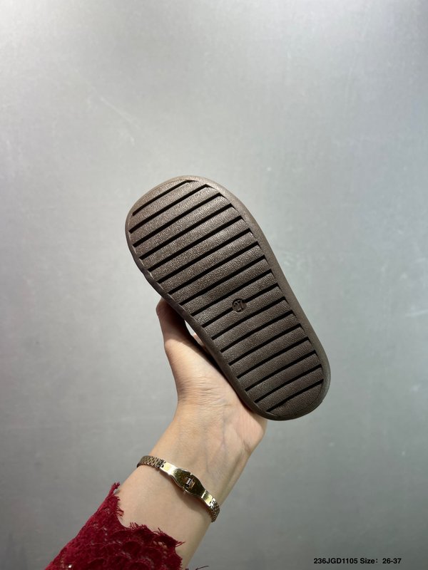 아동 UGG 기모 스포츠 캐주얼화 001-284628