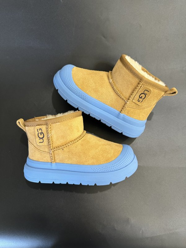 UGG 원이보 동일 모델 아동 방한 부츠 001-284635