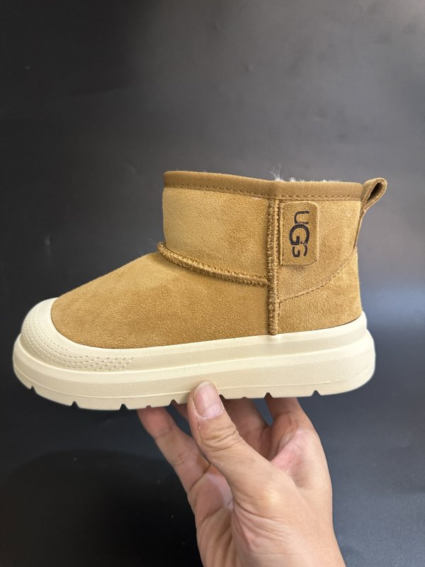 UGG 아동 미들 부츠 001-284636