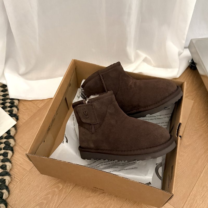 UGG 작은 귀 첼시 아동 스노우부츠 하이버전 001-284641