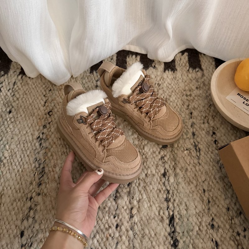 UGG 고버전 메르 스포츠 아동화 001-284644