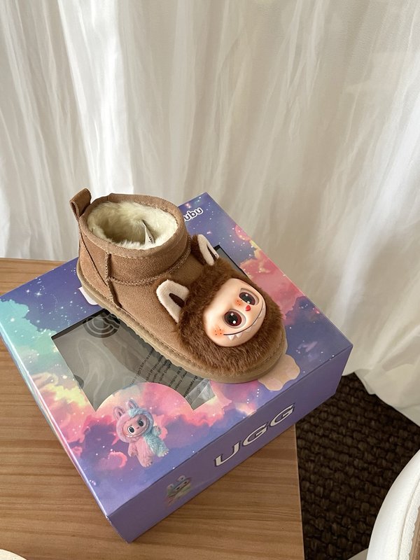 고버전 UGG 라부부 키즈 슈즈 001-284646