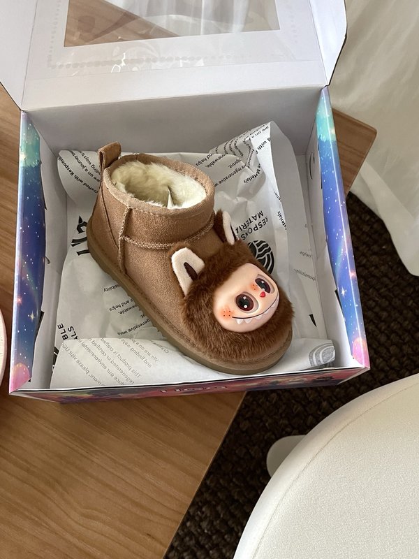 고버전 UGG 라부부 키즈 슈즈 001-284646