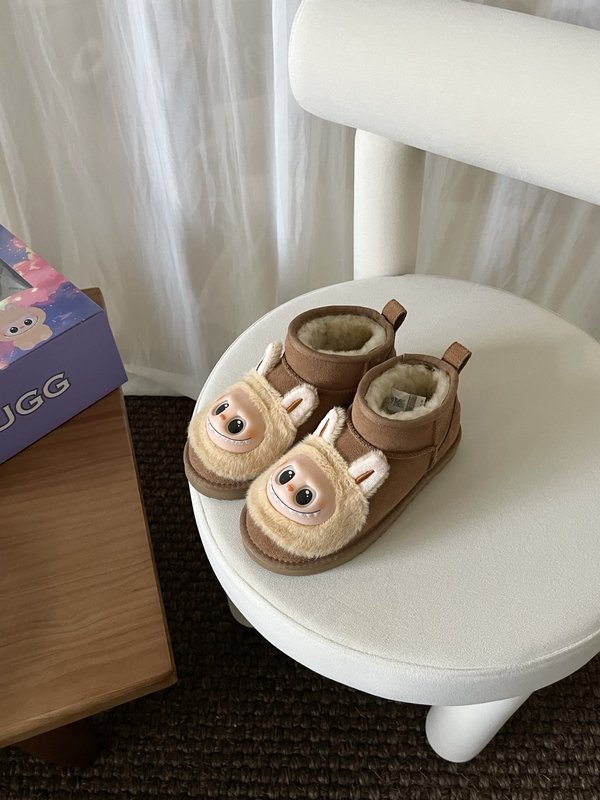 UGG 라부부 아동화 하이버전 001-284647