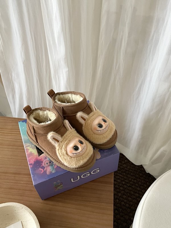 UGG 라부부 아동화 하이버전 001-284647