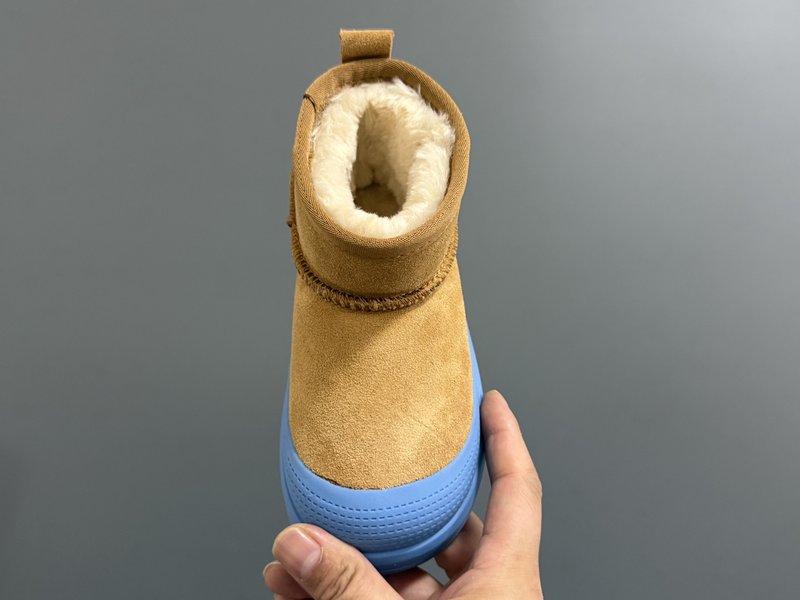UGG 타즈만 미드 솔 아동 스노우 부츠 001-284654